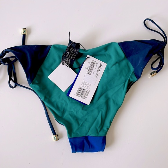 NWT (L) HEIDI KLUM reversible color block V string bikini bottom 10 navy blues - Picture 2 of 13